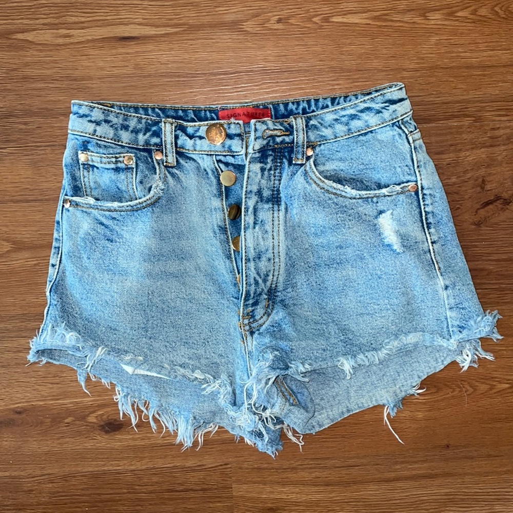 AKIRA Light Blue Distressed High-Waist Jean Shorts